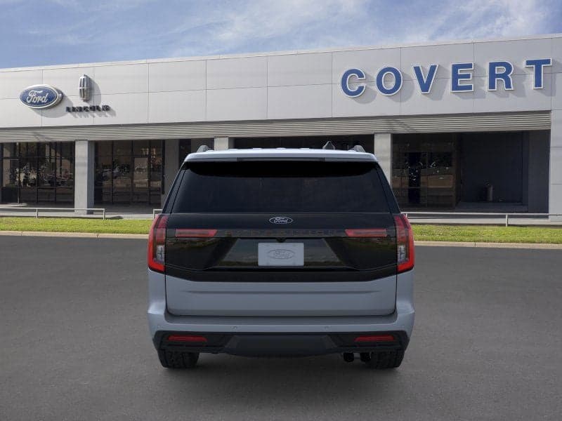2026 Ford Expedition - Image 2