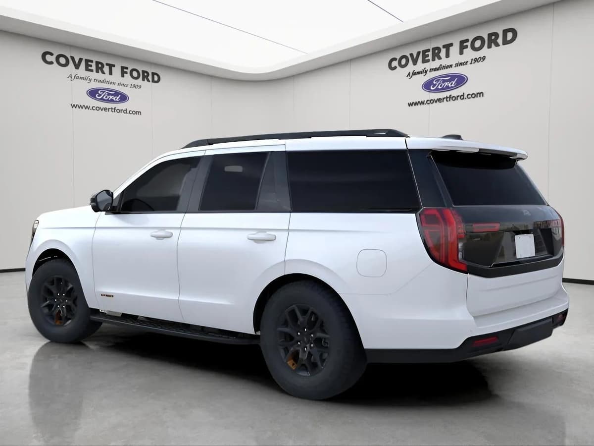 2026 Ford Expedition - Image 4