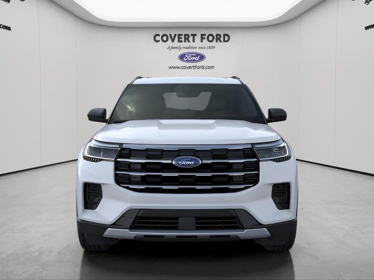 2026 Ford Explorer - Image 6