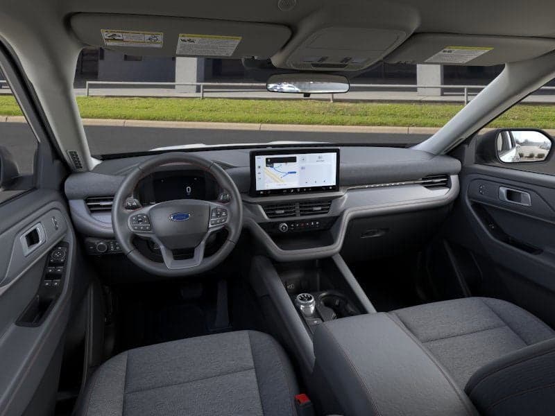 2026 Ford Explorer - Image 9