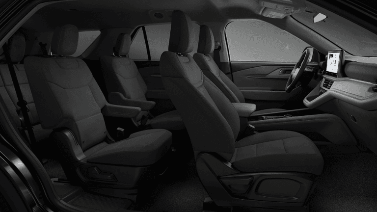 2026 Ford Explorer - Image 28
