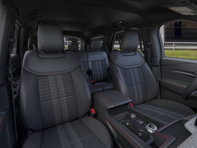 2026 Ford Explorer - Image 10