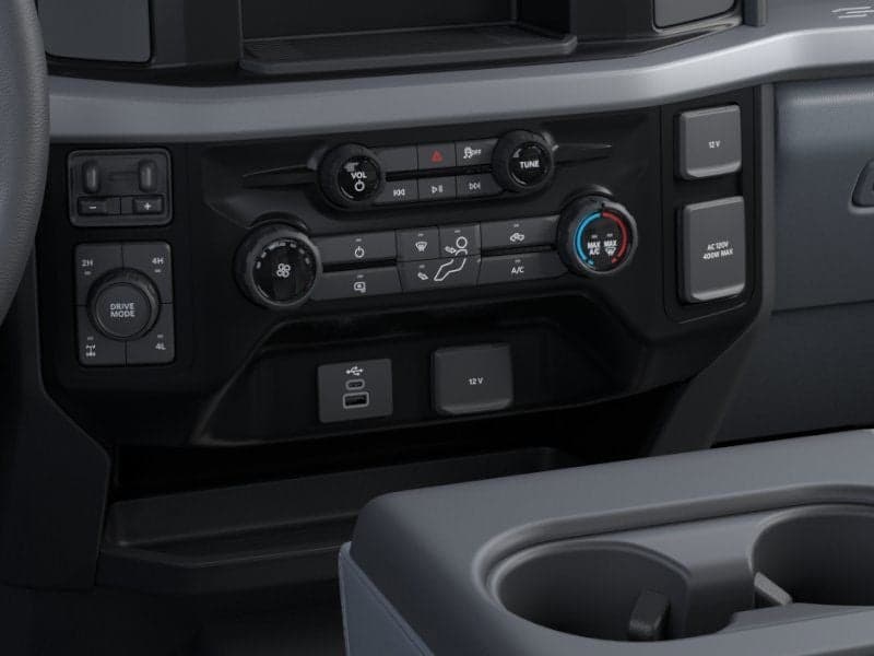 2026 Ford F-250SD - Image 15