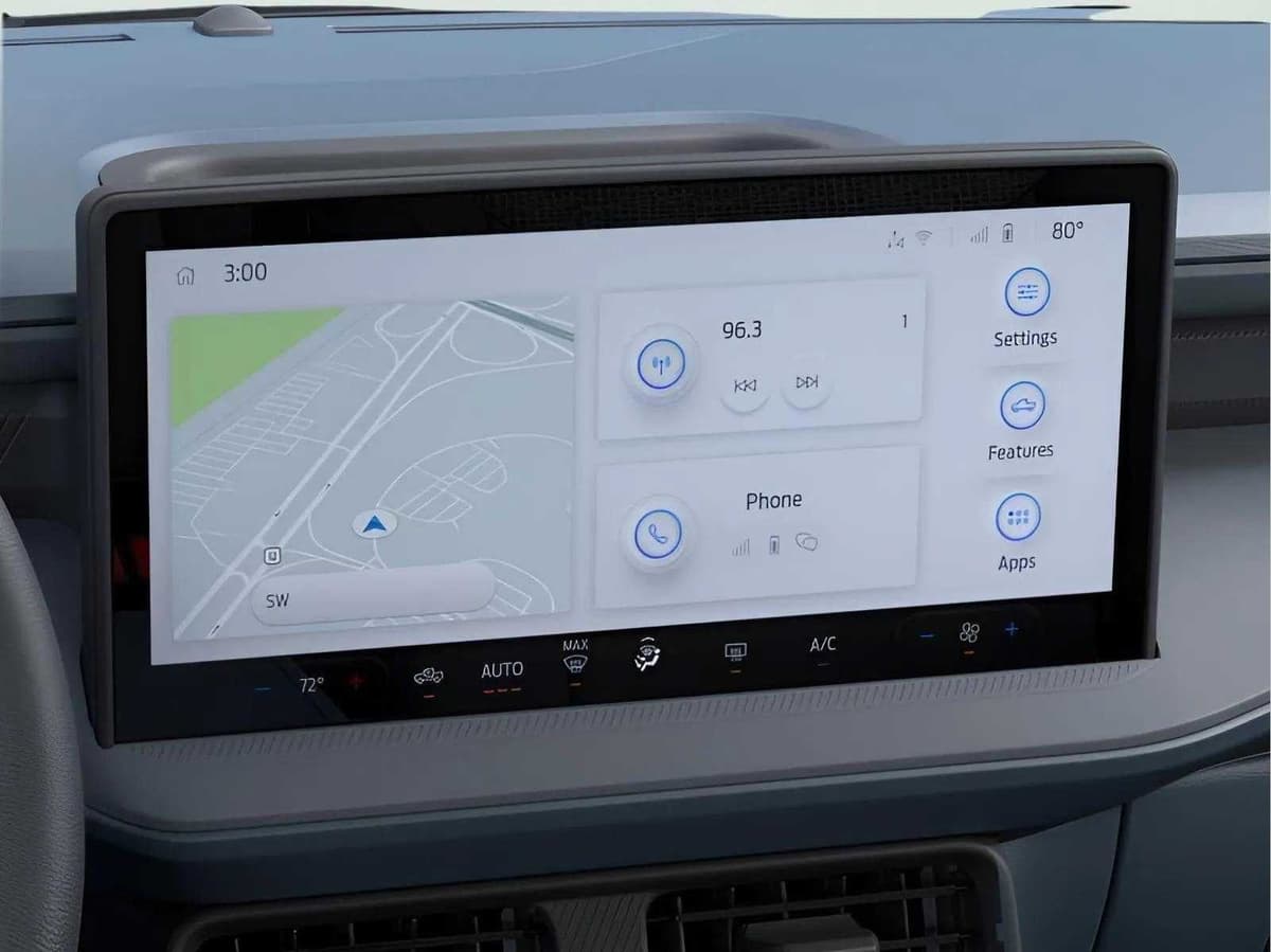 2026 Ford Maverick - Image 14