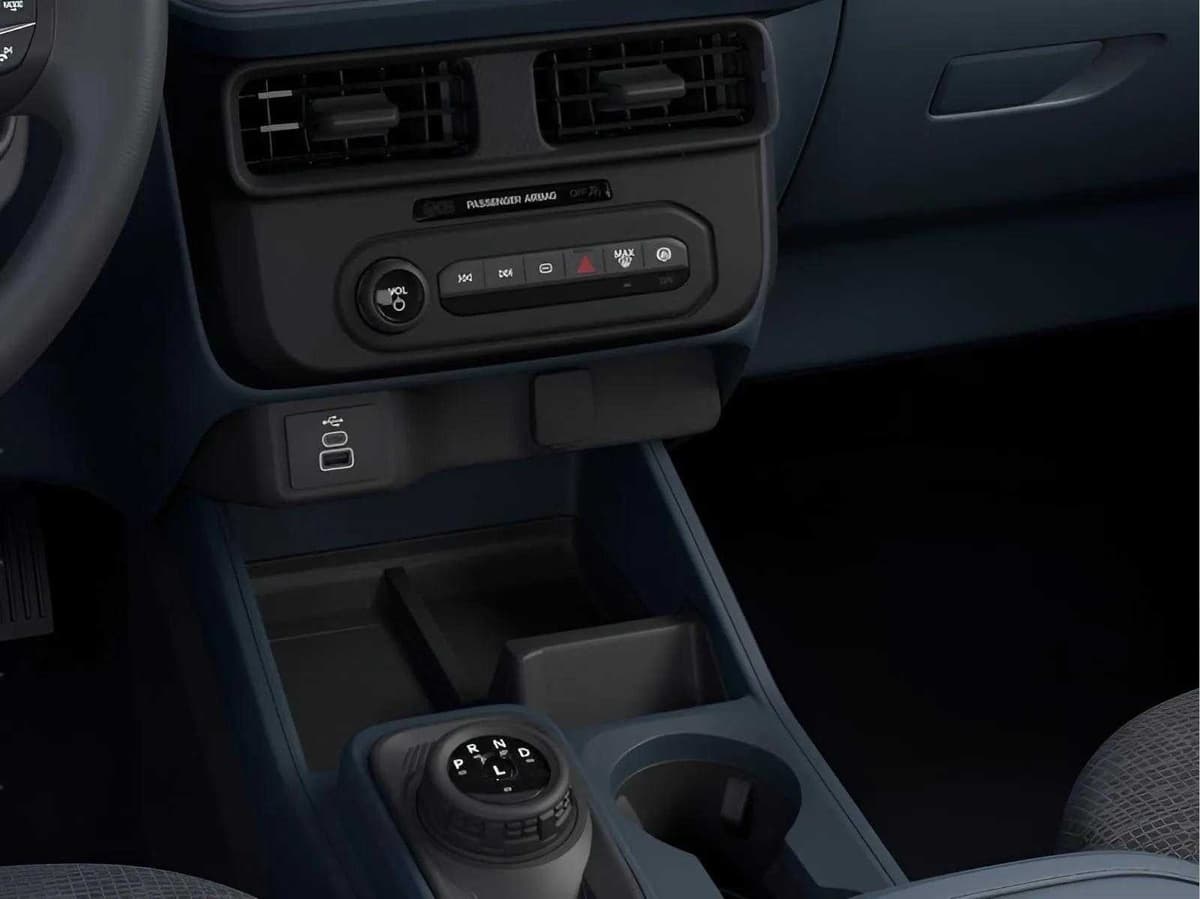 2026 Ford Maverick - Image 15