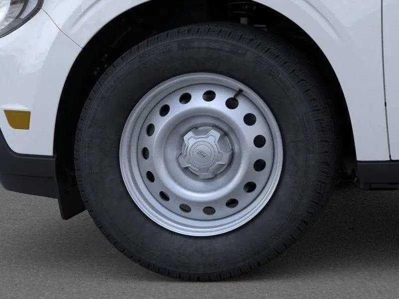 2026 Ford Maverick - Image 19