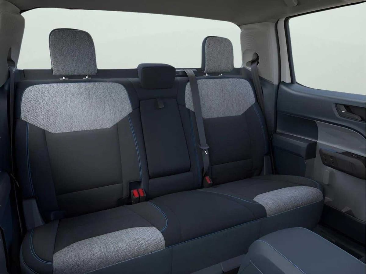 2026 Ford Maverick - Image 11