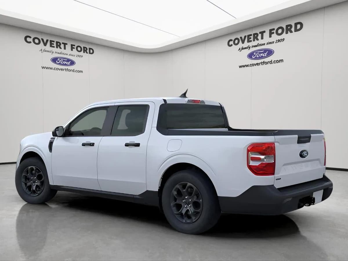 2026 Ford Maverick - Image 4