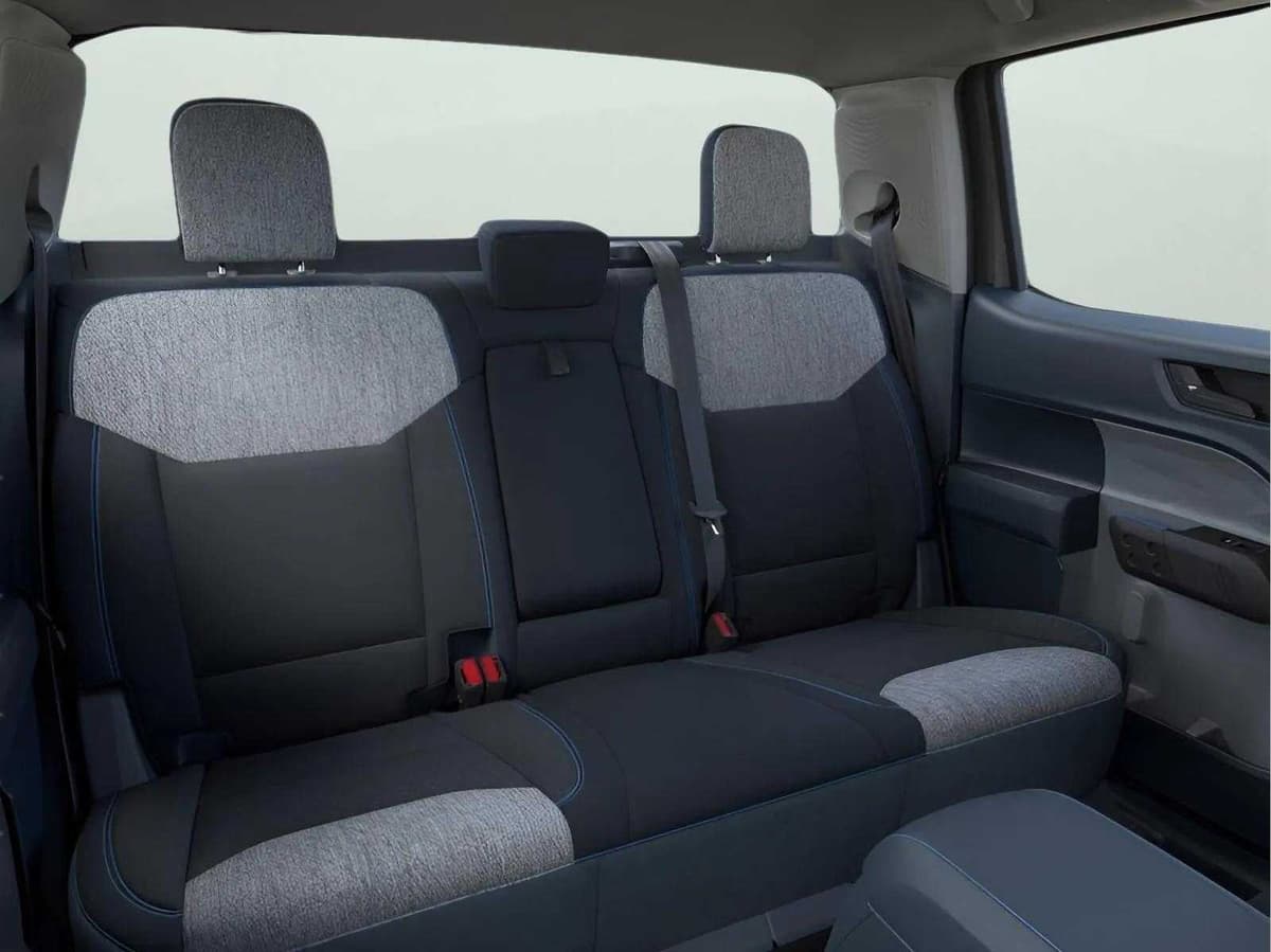 2026 Ford Maverick - Image 11