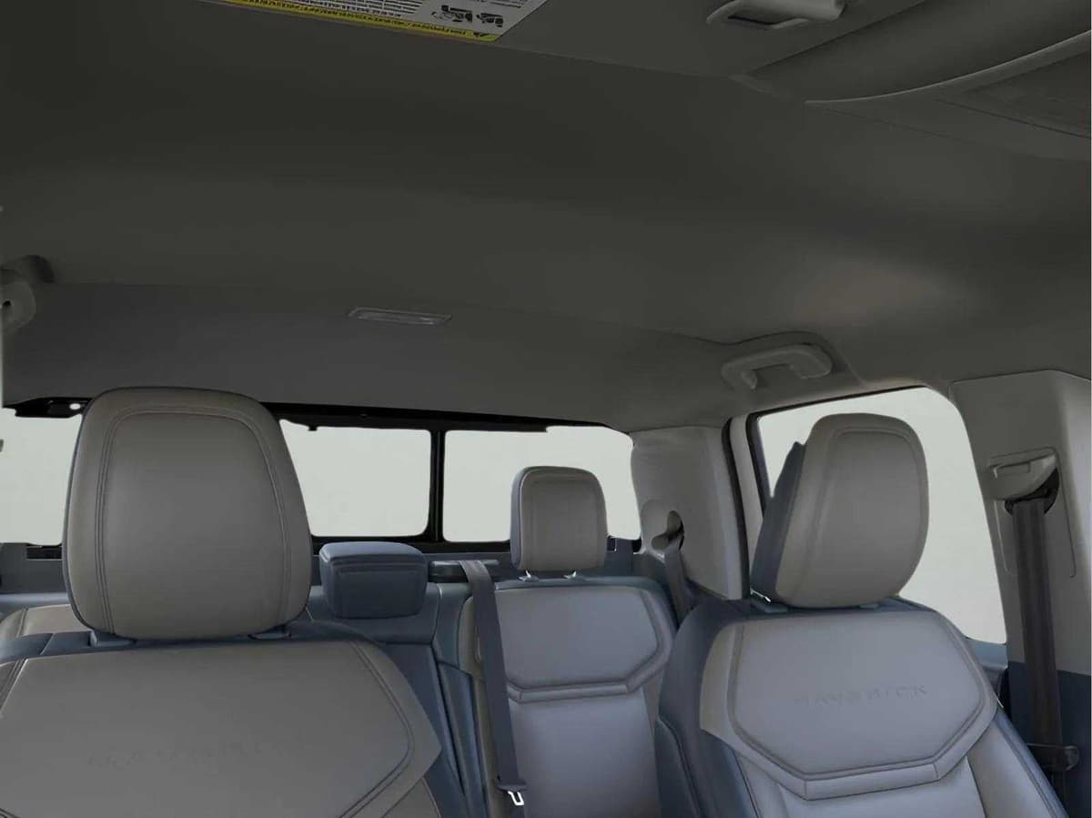 2026 Ford Maverick - Image 12