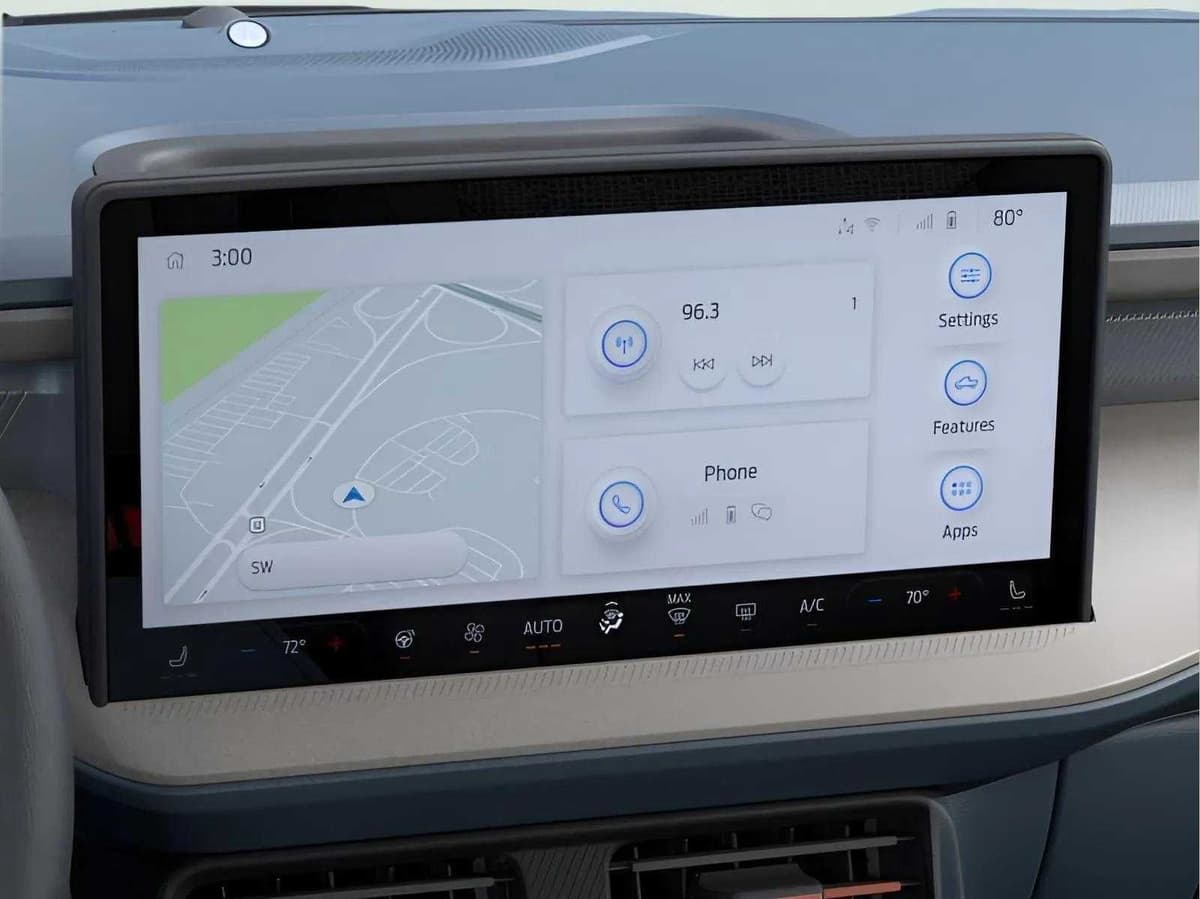 2026 Ford Maverick - Image 15