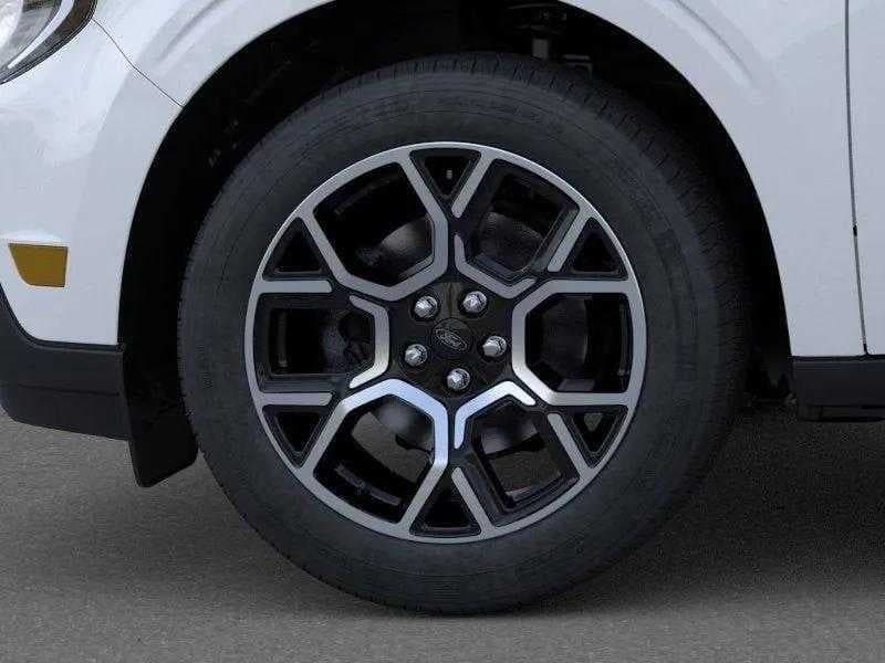 2026 Ford Maverick - Image 20