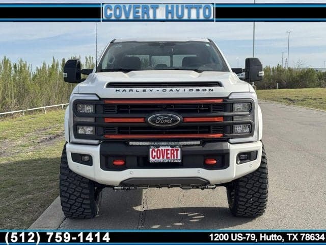 2026 Ford F-250SD - Image 3
