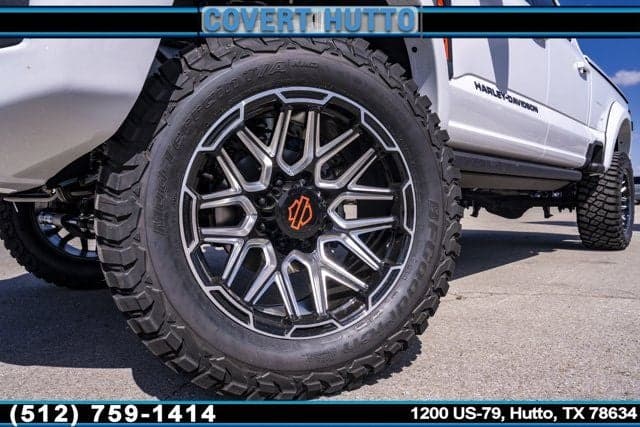 2026 Ford F-250SD - Image 2