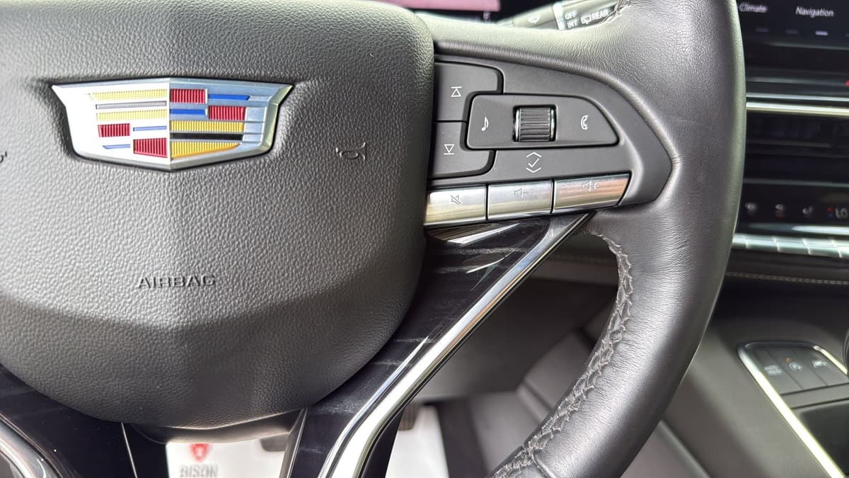 2024 Cadillac Escalade ESV - Image 15