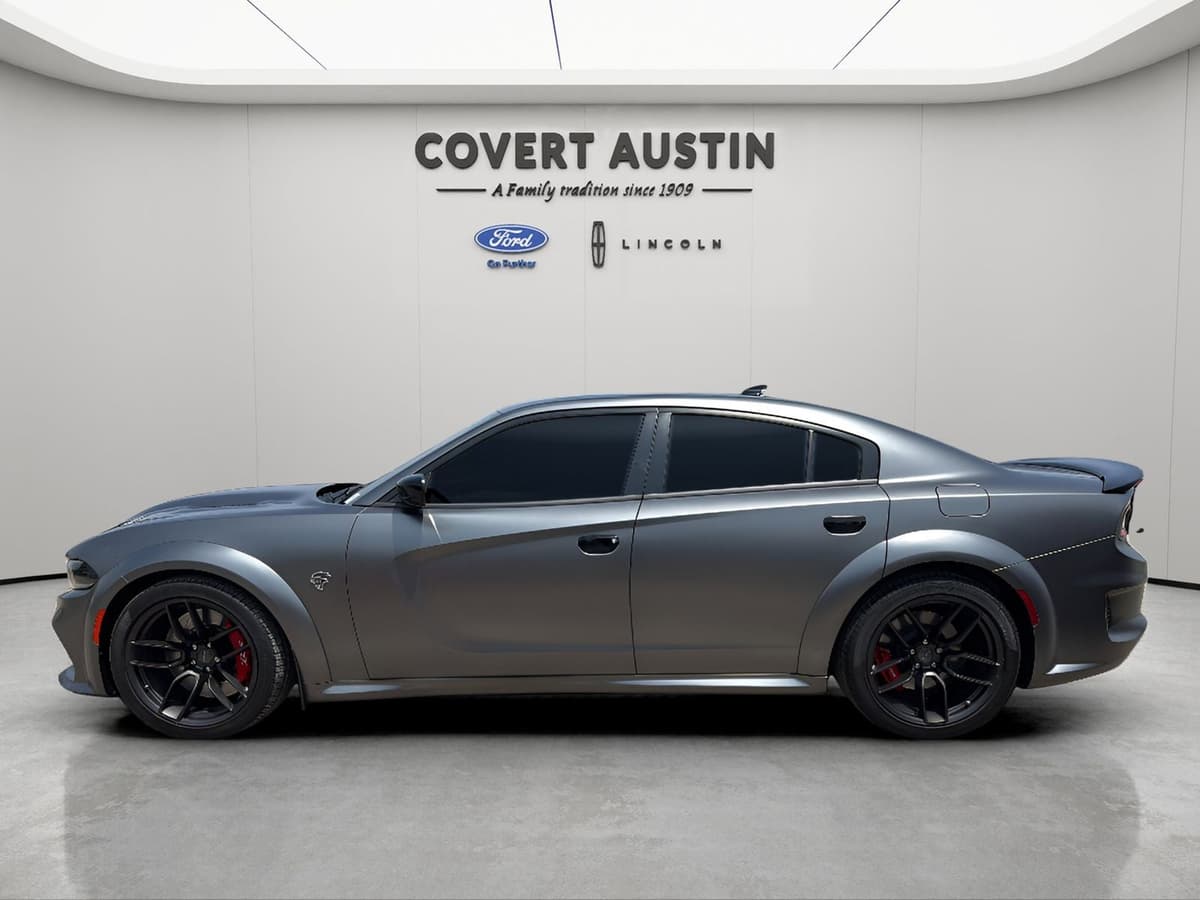 2023 Dodge Charger - Image 2