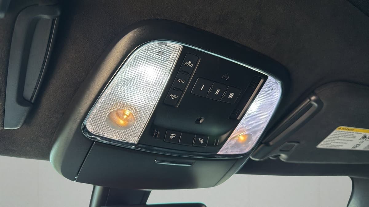 2023 Dodge Charger - Image 22