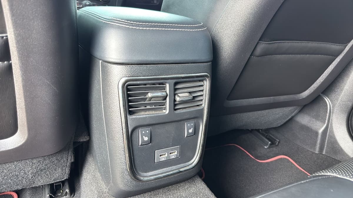 2023 Dodge Charger - Image 25