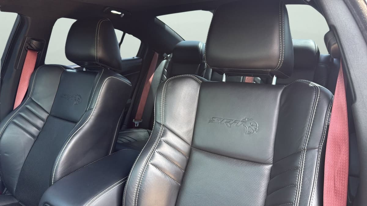 2023 Dodge Charger - Image 9