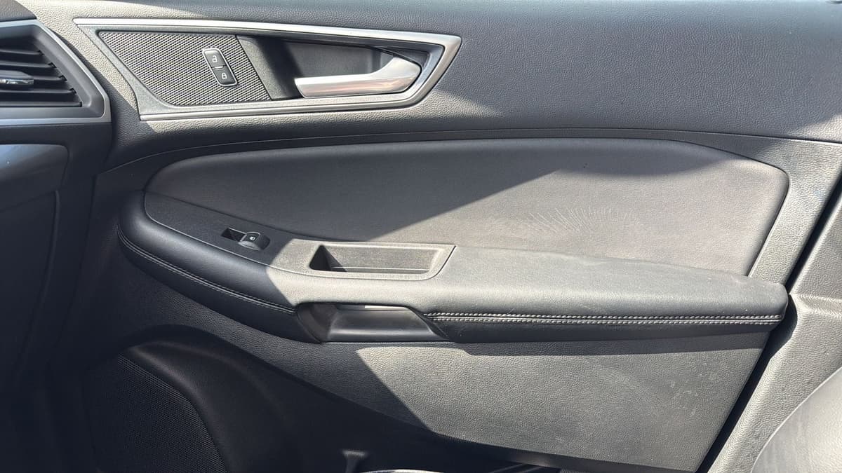 2023 Ford Edge - Image 23