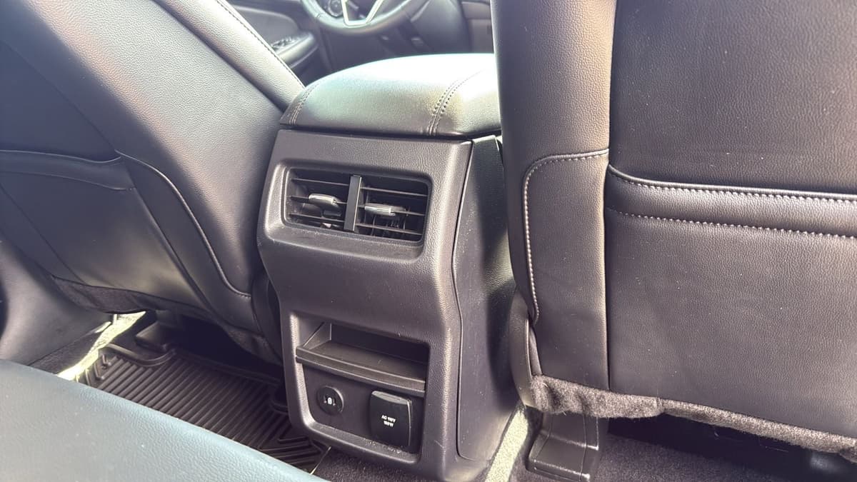 2023 Ford Edge - Image 27