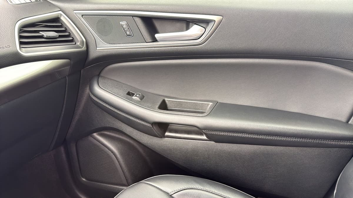 2024 Ford Edge - Image 23