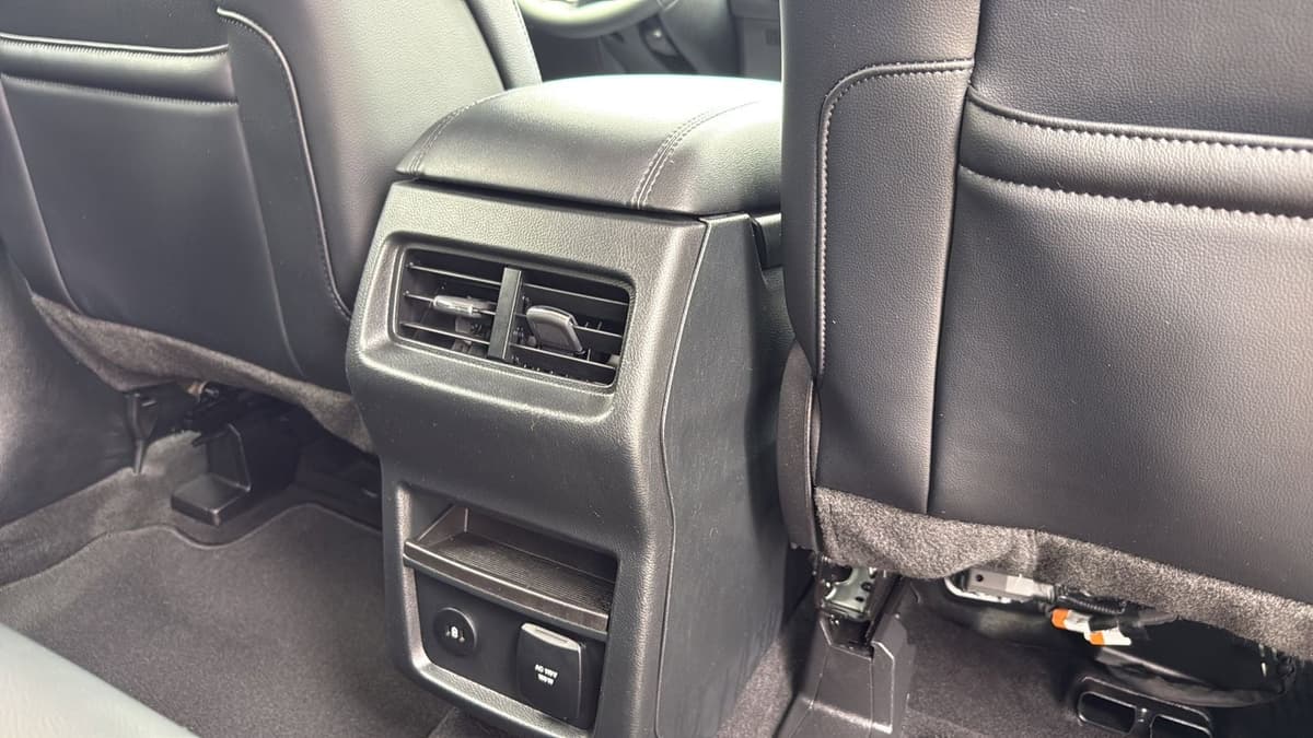 2024 Ford Edge - Image 27