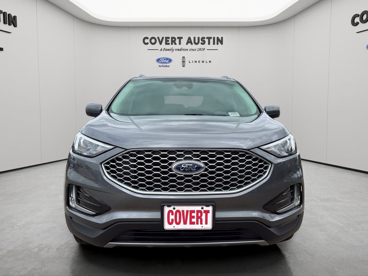 2024 Ford Edge - Image 8