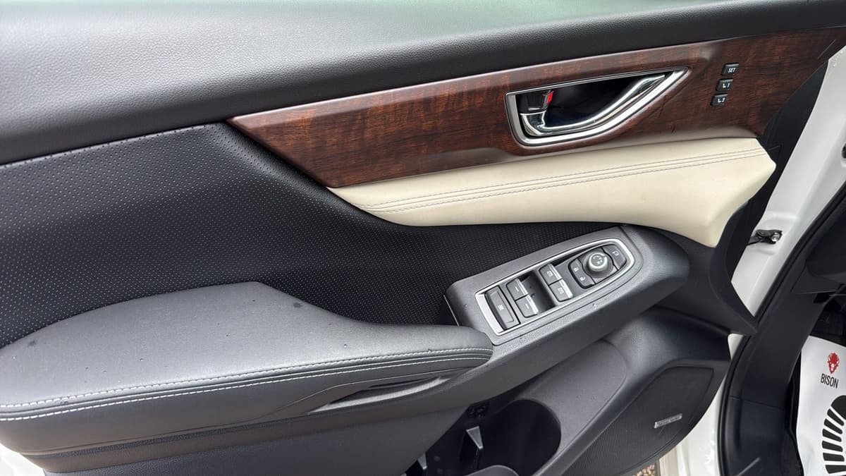 2022 Subaru Ascent - Image 11