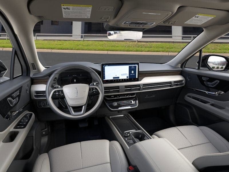 2026 Lincoln Corsair - Image 9