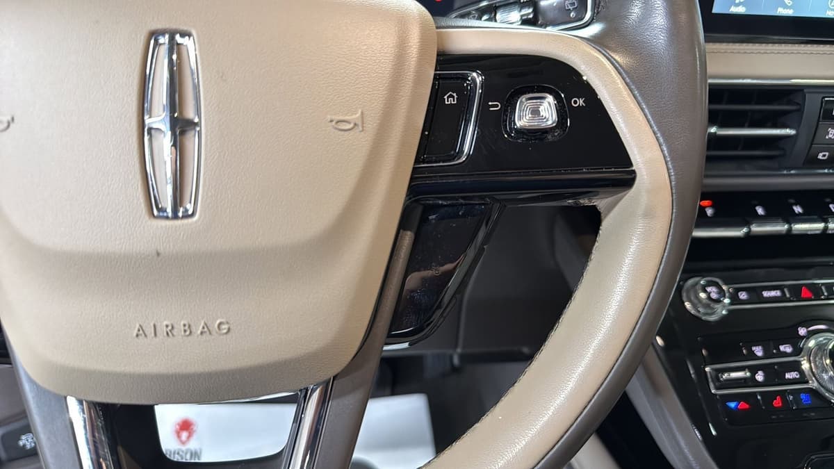 2022 Lincoln Corsair - Image 14