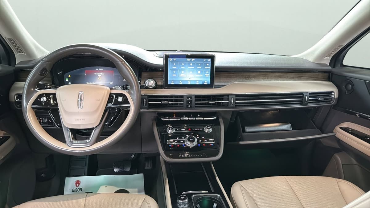 2022 Lincoln Corsair - Image 20