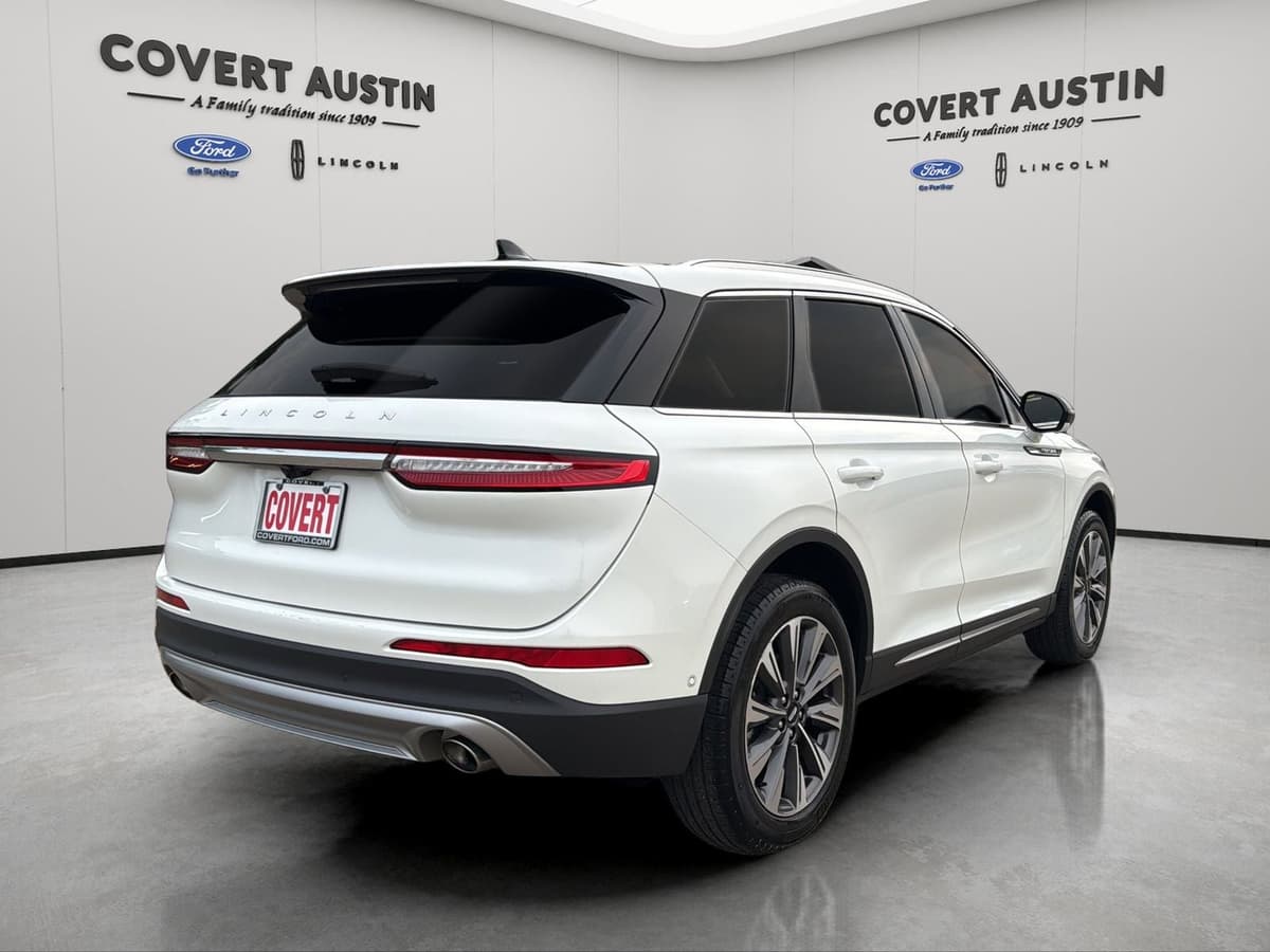 2022 Lincoln Corsair - Image 5