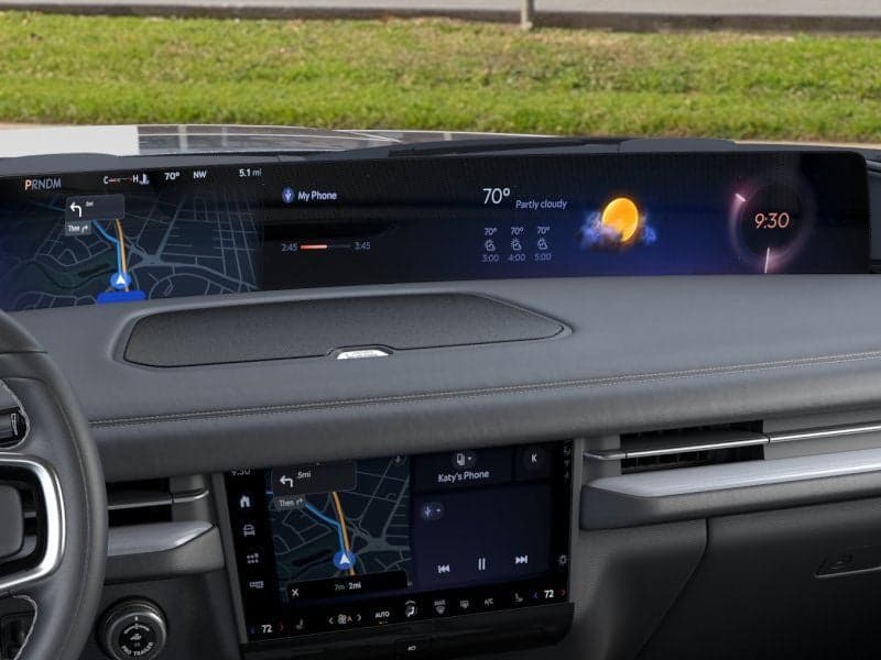 2026 Lincoln Navigator - Image 14