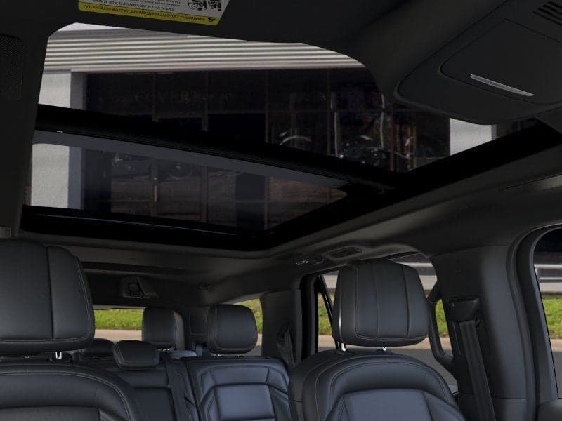 2026 Lincoln Navigator - Image 22