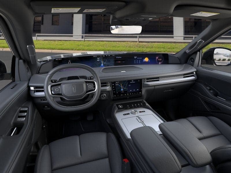 2026 Lincoln Navigator - Image 9