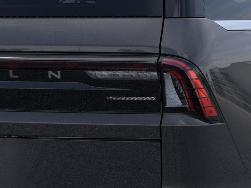 2026 Lincoln Navigator - Image 21