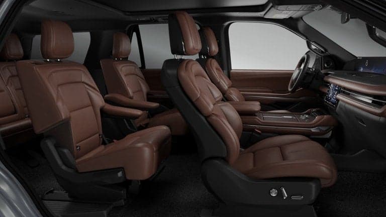 2026 Lincoln Navigator - Image 28