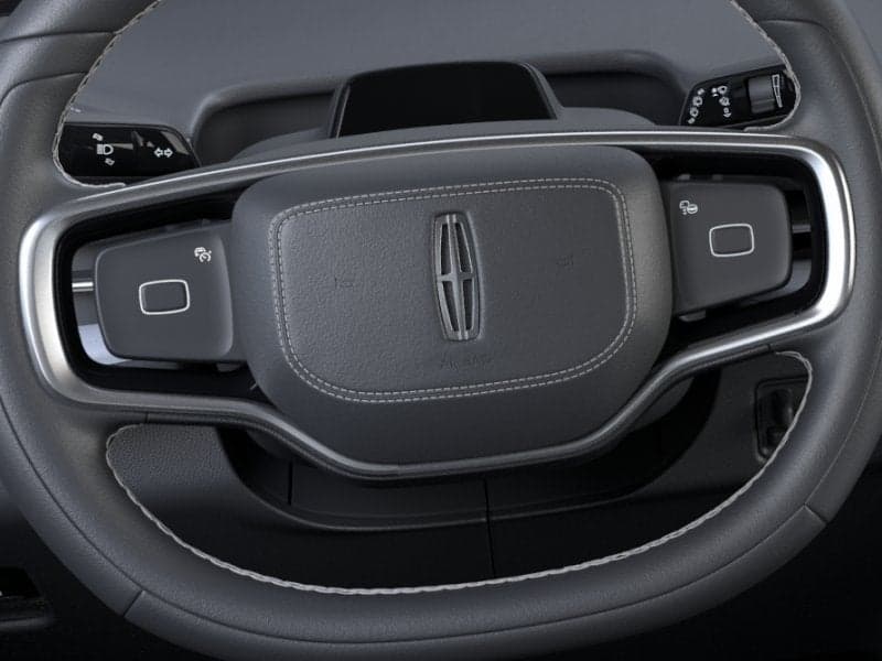 2026 Lincoln Navigator - Image 12