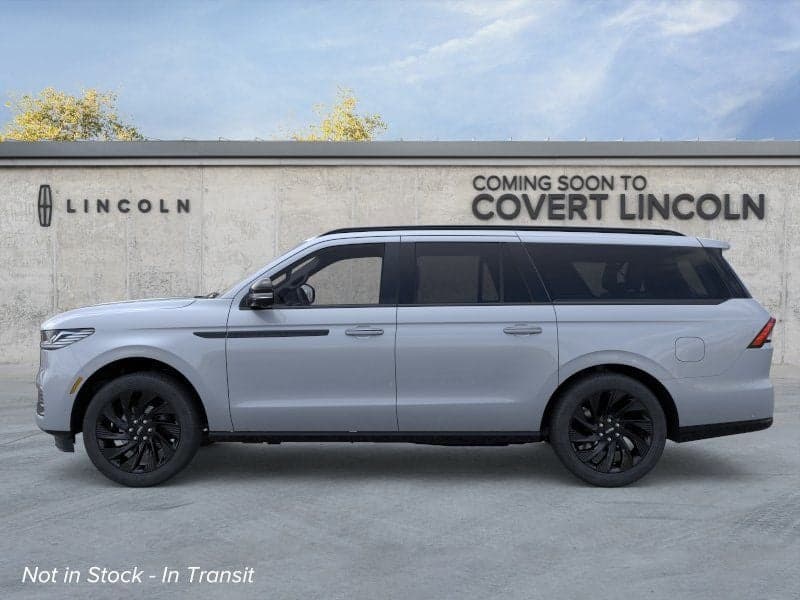 2026 Lincoln Navigator L - Image 3