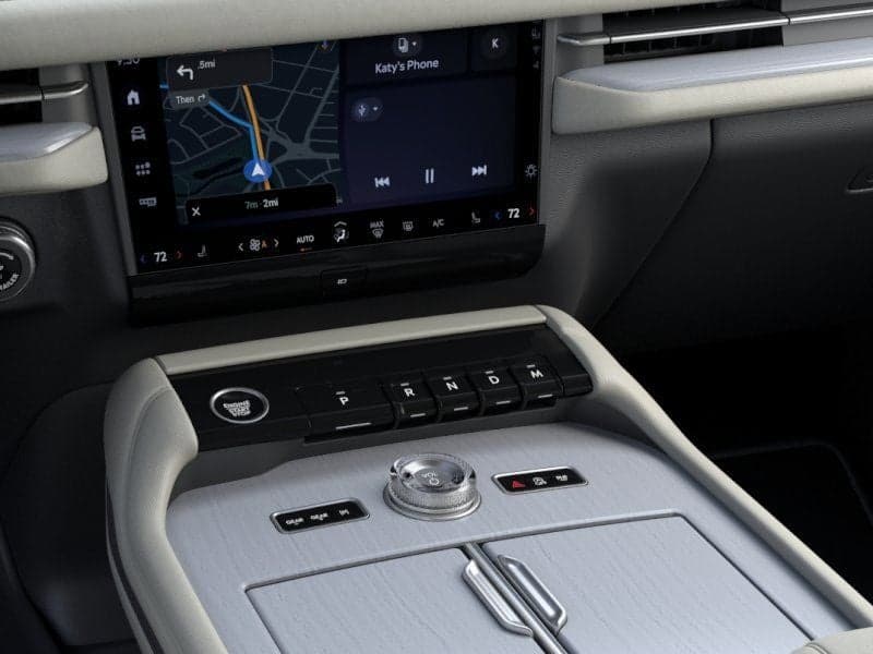 2026 Lincoln Navigator L - Image 15