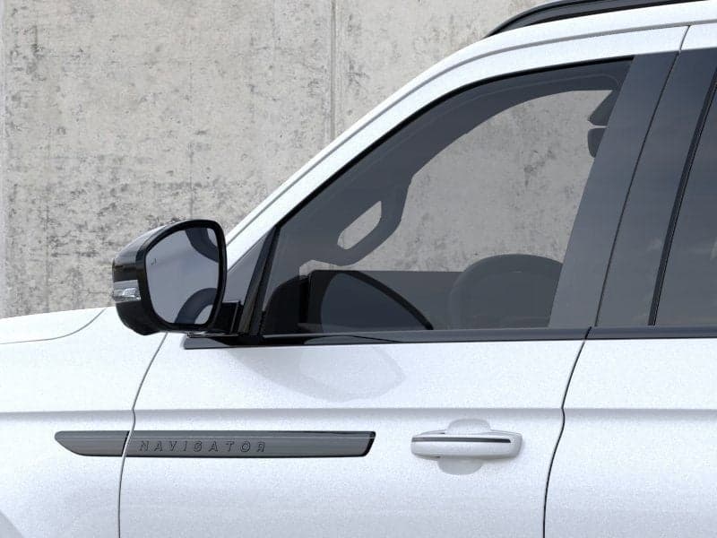 2026 Lincoln Navigator L - Image 20