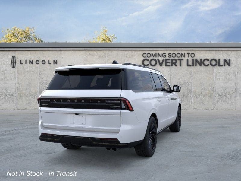 2026 Lincoln Navigator L - Image 8