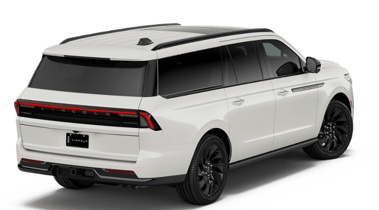 2026 Lincoln Navigator L - Image 26