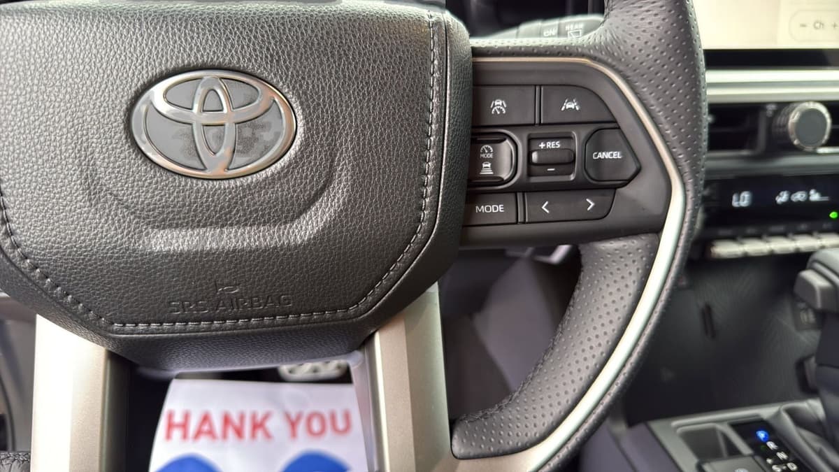 2026 Toyota 4Runner - Image 15