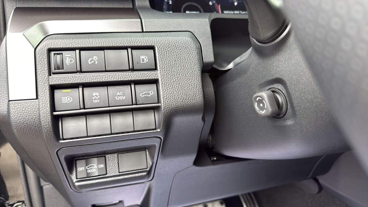 2026 Toyota 4Runner - Image 17