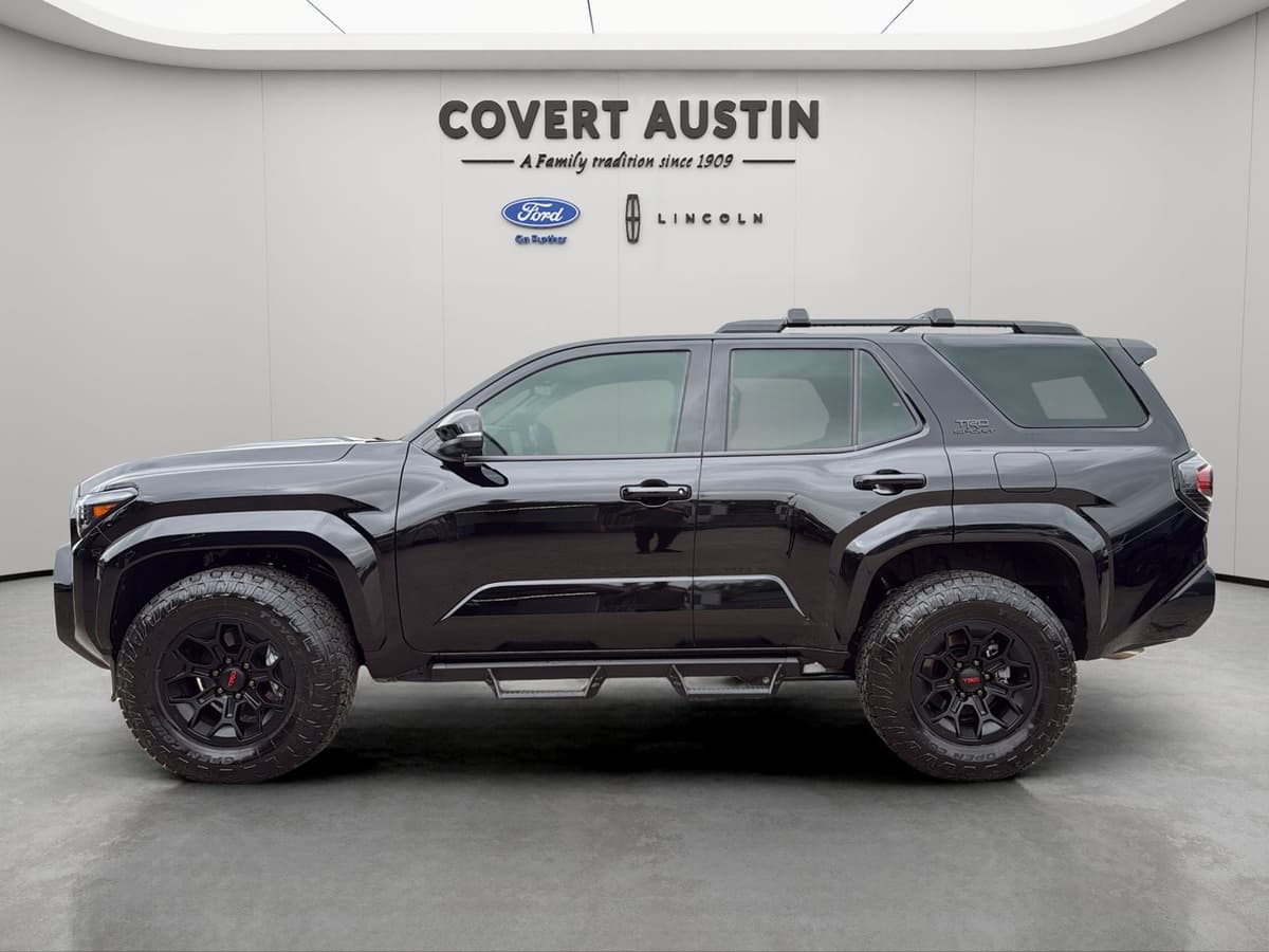 2026 Toyota 4Runner - Image 2