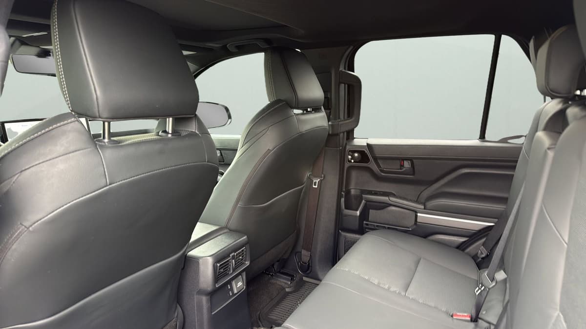 2026 Toyota 4Runner - Image 27