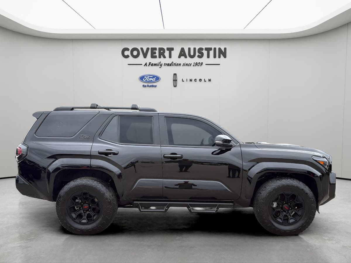 2026 Toyota 4Runner - Image 6