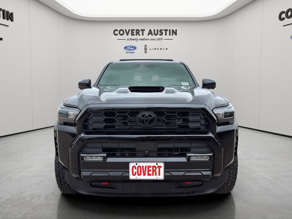 2026 Toyota 4Runner - Image 8